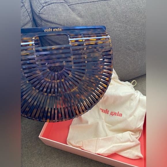 Cult Gaia Acrylic Ark clutch bag Tortoise New with Box - Picture 3 of 6